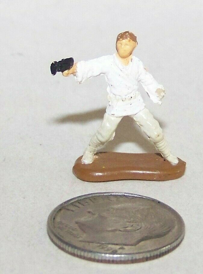 Very Small Micro Machine Plastic Star Wars figure of Luke Skywalker in White