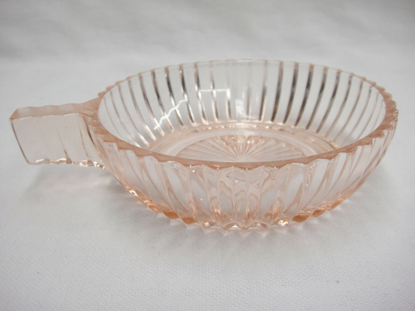 Anchor Hocking Queen Mary Depression Glass Fruit Berry Dessert Bowl Pink Ribbed