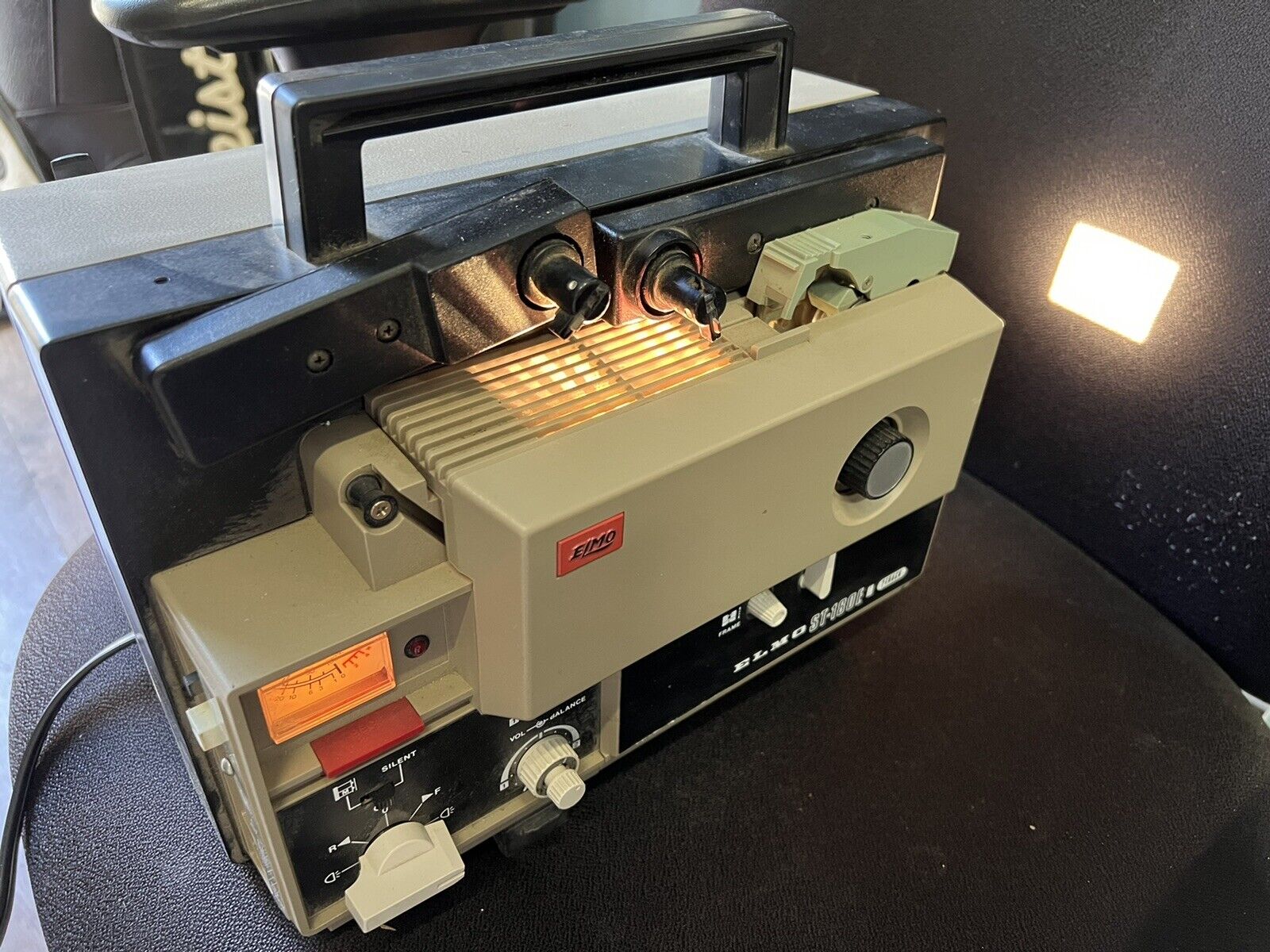 Vintage Elmo ST-180E 2 track super 8 mm sound projector