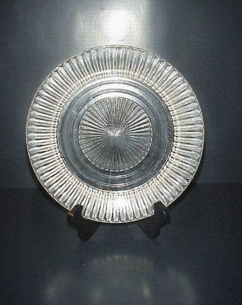 Anchor Hocking Queen Mary Verical Ribbed Clear Depression Glass Plate