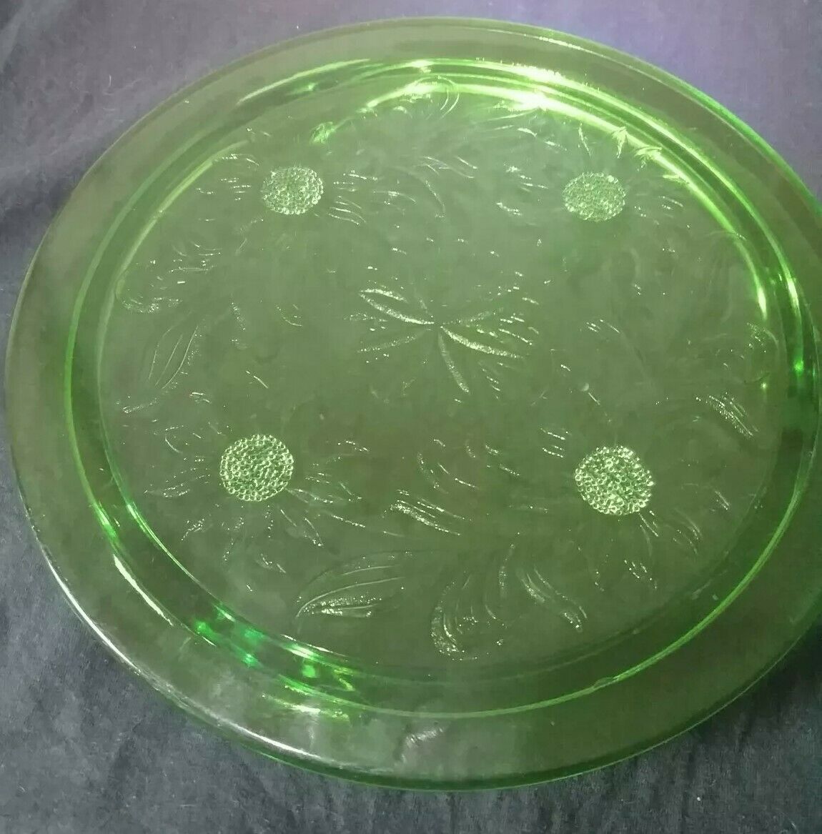 Jeanette Depression Uranium Glass Footed Cake Plate Stand Sunflower Daisy Green